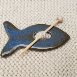 Chambray fishie shawl pin